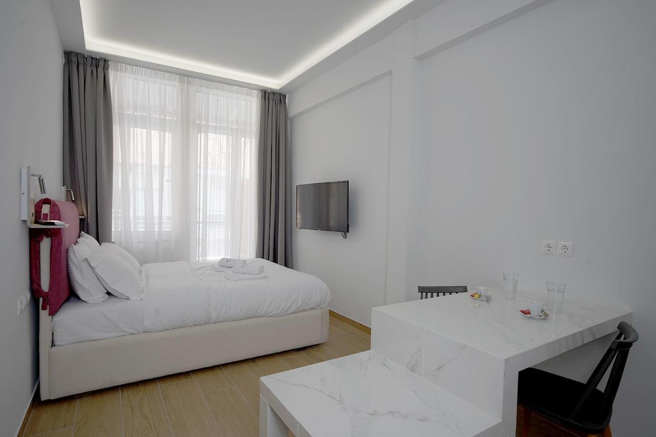 Tip - Top Suites Athens Ngoại thất bức ảnh