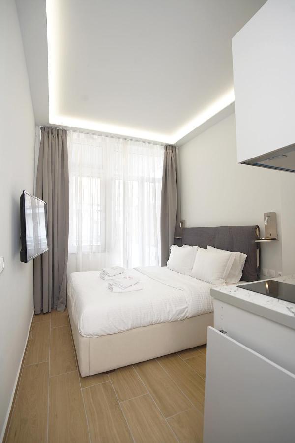 Tip - Top Suites Athens Ngoại thất bức ảnh